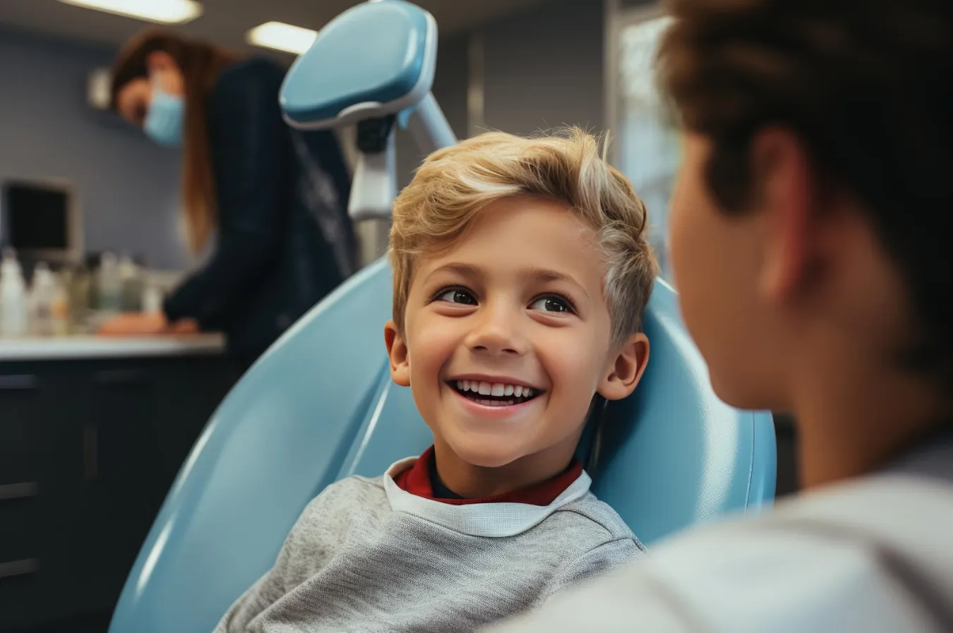 First Dental Visit? Here’s What to Expect at a Pediatric Dentist Appointment